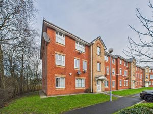 Photo 13- click for photo gallery